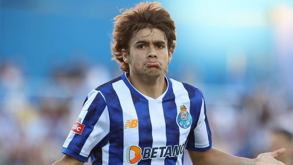 Preview Al Ittihad ainda insiste em Rodrigo Mora, FC Porto confrontado com dilema