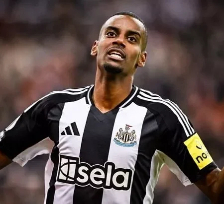 Newcastle com Oportunidade de Contratar Avançado de £69M Observado há Anos
