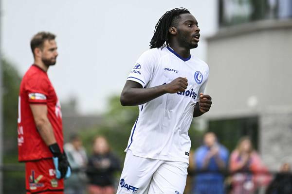 Preview Ahmed Abdullahi: Reforço do Angers por Empréstimo do Sunderland