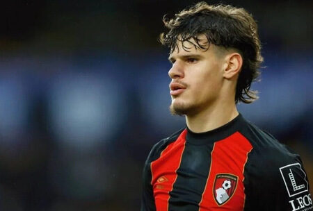 Milos Kerkez Brilha: A Melhor Partida do Craque de £40M Pelo Liverpool, à Altura de Szoboszlai