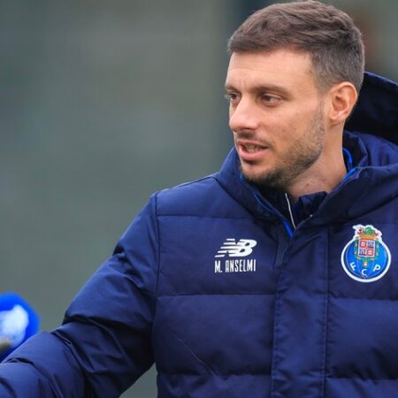 Atlético-MG Negoceia Contratação do Treinador Martín Anselmi