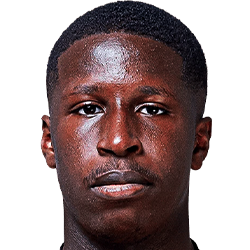 Amidou Doumbouya do OGC Nice ruma ao Al-Ahli