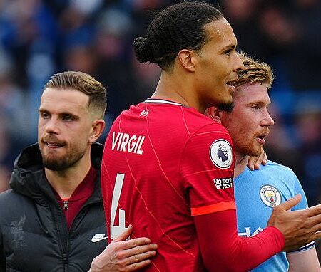 Van Dijk, De Bruyne e Mais: 10 Estrelas que o Sunderland Quase Contratou