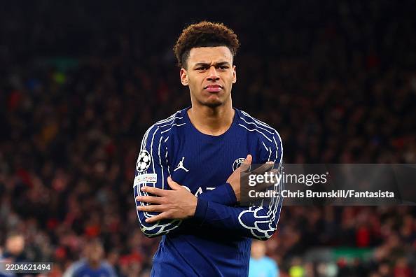 Preview Désiré Doué do PSG Pode Retornar Mais Cedo do Que o Esperado, Apontando Para o Duelo Contra o Barcelona