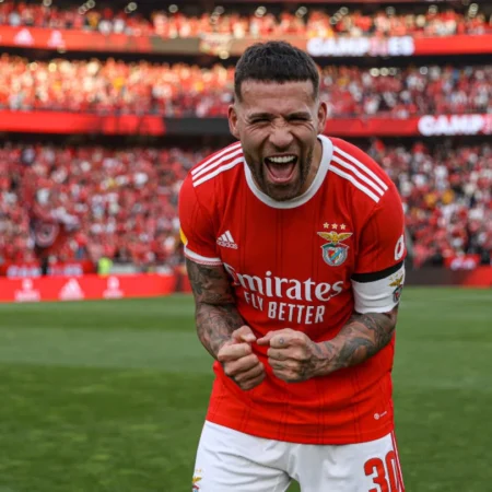 Otamendi desabafa após erro crucial no empate do Benfica: “Jogada de m…”