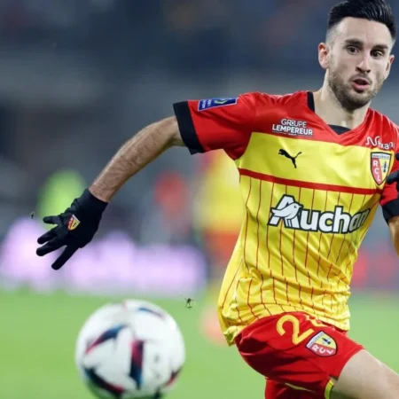 Adrien Thomasson do Lens Antecipa Duelo Intenso Contra o Lille: “Esperamos um Jogo Difícil, e Que Também Seja Para Eles”