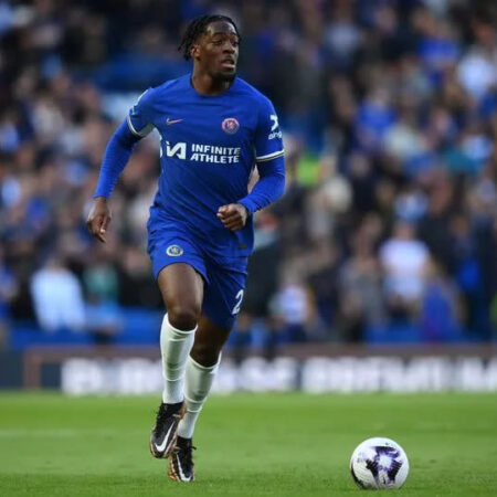 Sterling e Disasi: O ‘Presente’ do Chelsea que Pode Acelerar a Saída em Janeiro