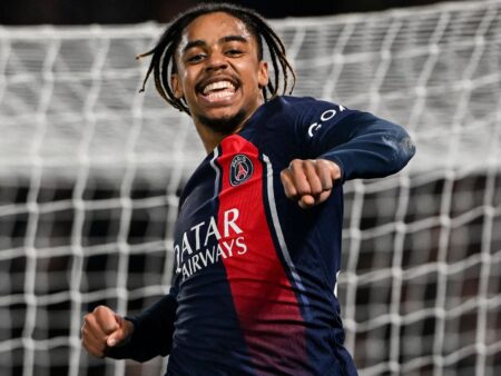 Bradley Barcola do PSG em Dúvida para o Le Classique Contra o Marselha