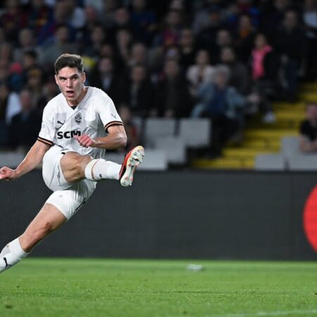 Sudakov Marca o Primeiro Golo pelo Benfica e Realiza Sonho com Mourinho