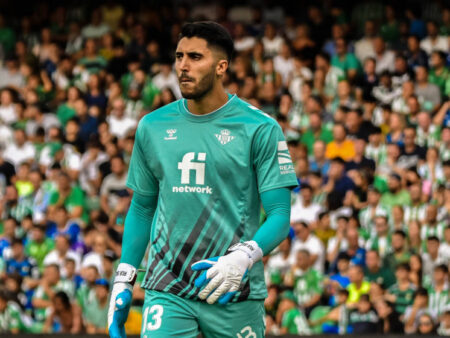 Onzes Iniciais Confirmados para Estoril-Sporting: Rui Silva Regressa