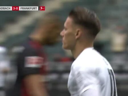 Espetáculo de Golos na Bundesliga: Eintracht Frankfurt Bate Mönchengladbach por 6-4