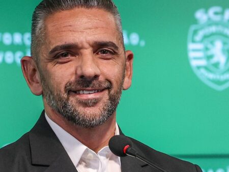 Rui Borges repreende jogadores do Sporting após vitória sofrida no Estoril