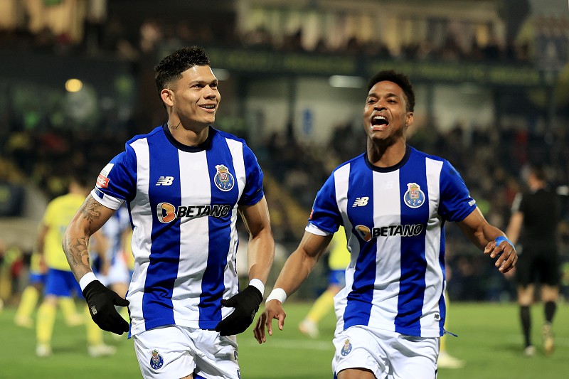 Preview FC Porto Conquista Vitória Importante em Arouca com Bancadas Cheias