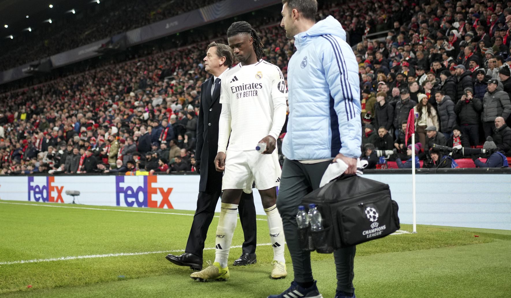Preview Liverpool Contempla Proposta Vultosa por Camavinga do Real Madrid com Futuro Incerto de Konate