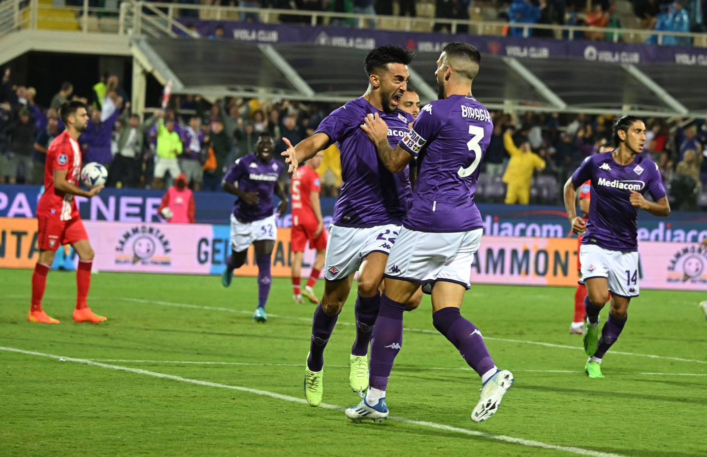 Preview Conference League: Fiorentina Vence com Dificuldade, Zrinjski Assume a Liderança