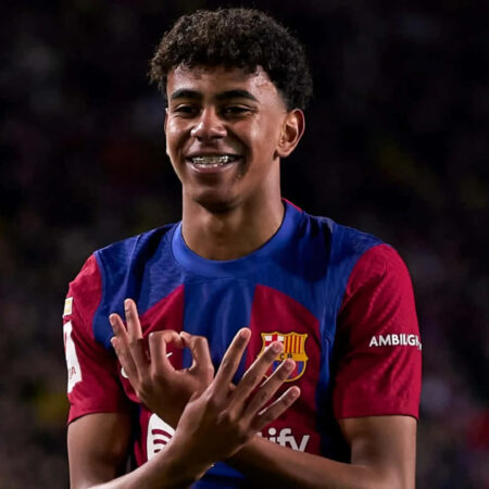 Chelsea Contrata Promessa Apontada como Futuro Rival de Lamine Yamal, e Não é Estêvão