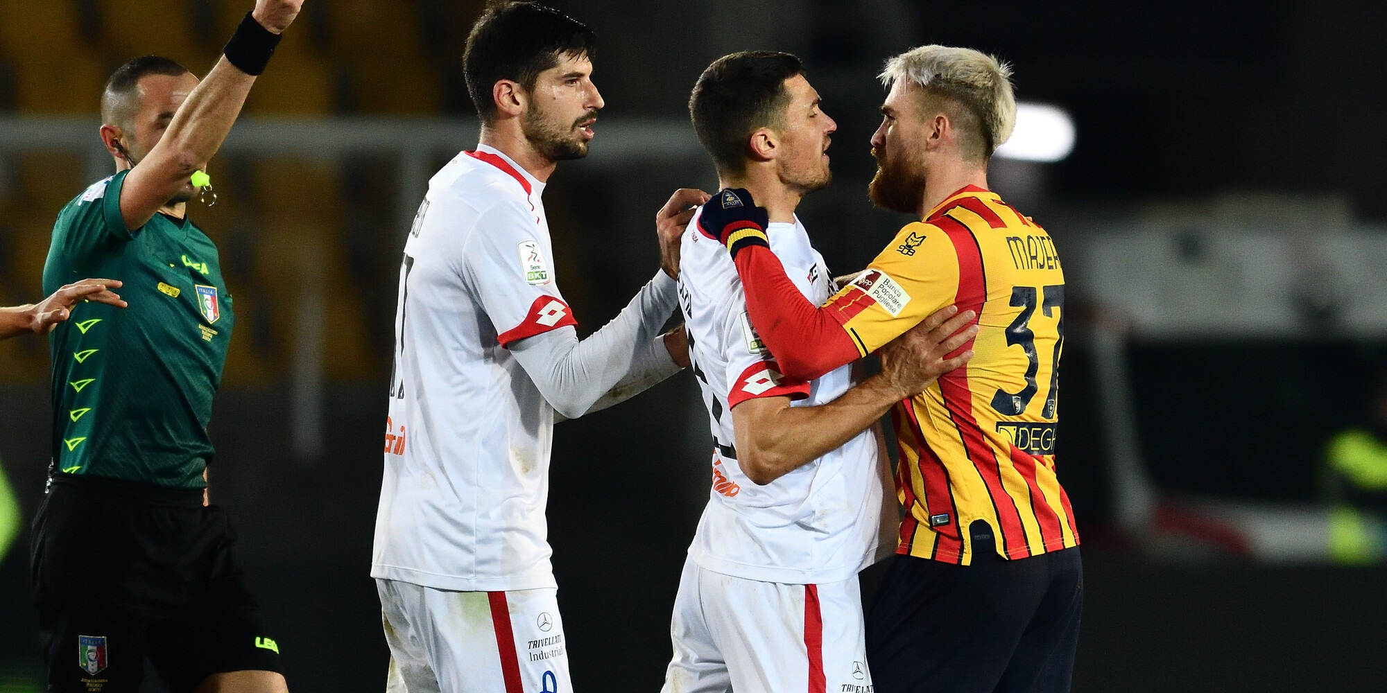 Preview Lecce: Berisha – “Estamos serenos. Contribuo com a minha qualidade no meio-campo”