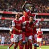 Ex-Médio do Arsenal Lokonga Prepara-se para Primeira Titularidade na Bundesliga
