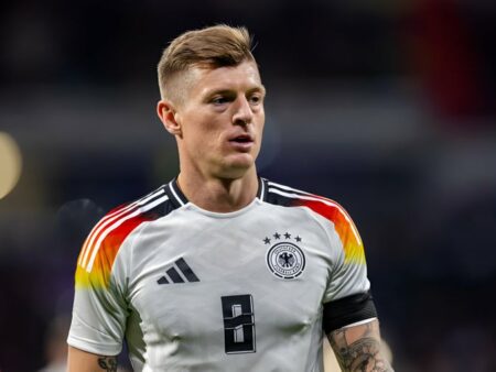 Toni Kroos Prevê Título Recorde para o Bayern na Bundesliga 2025/2026