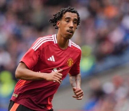 Leny Yoro: A Joia “Geracional” do Man Utd, o Melhor Adolescente desde Rooney e Ronaldo