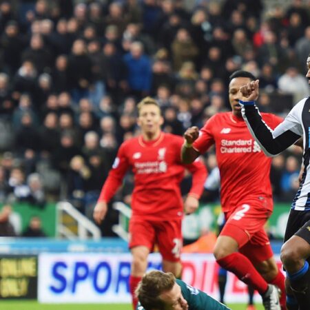 Newcastle United Procura Superar Liverpool por Defesa “Único” com Desconto Surpreendente
