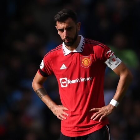 Man Utd Prepara Sucessor Interno para Bruno Fernandes em Meio a Rumores de Saída