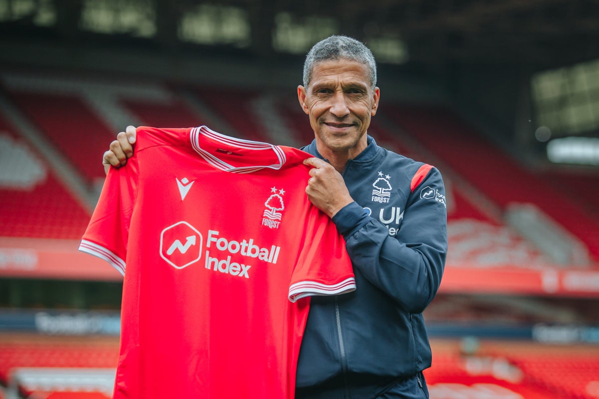 Preview Gerente de Renome Lidera Corrida ao Cargo no Nottingham Forest Após Decisão Sobre Ange