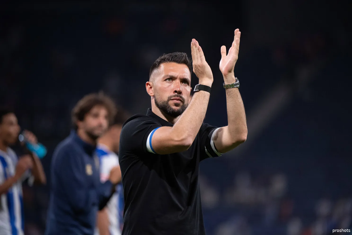 Preview FC Porto: Francesco Farioli Convoca Jovens para Retoma dos Treinos