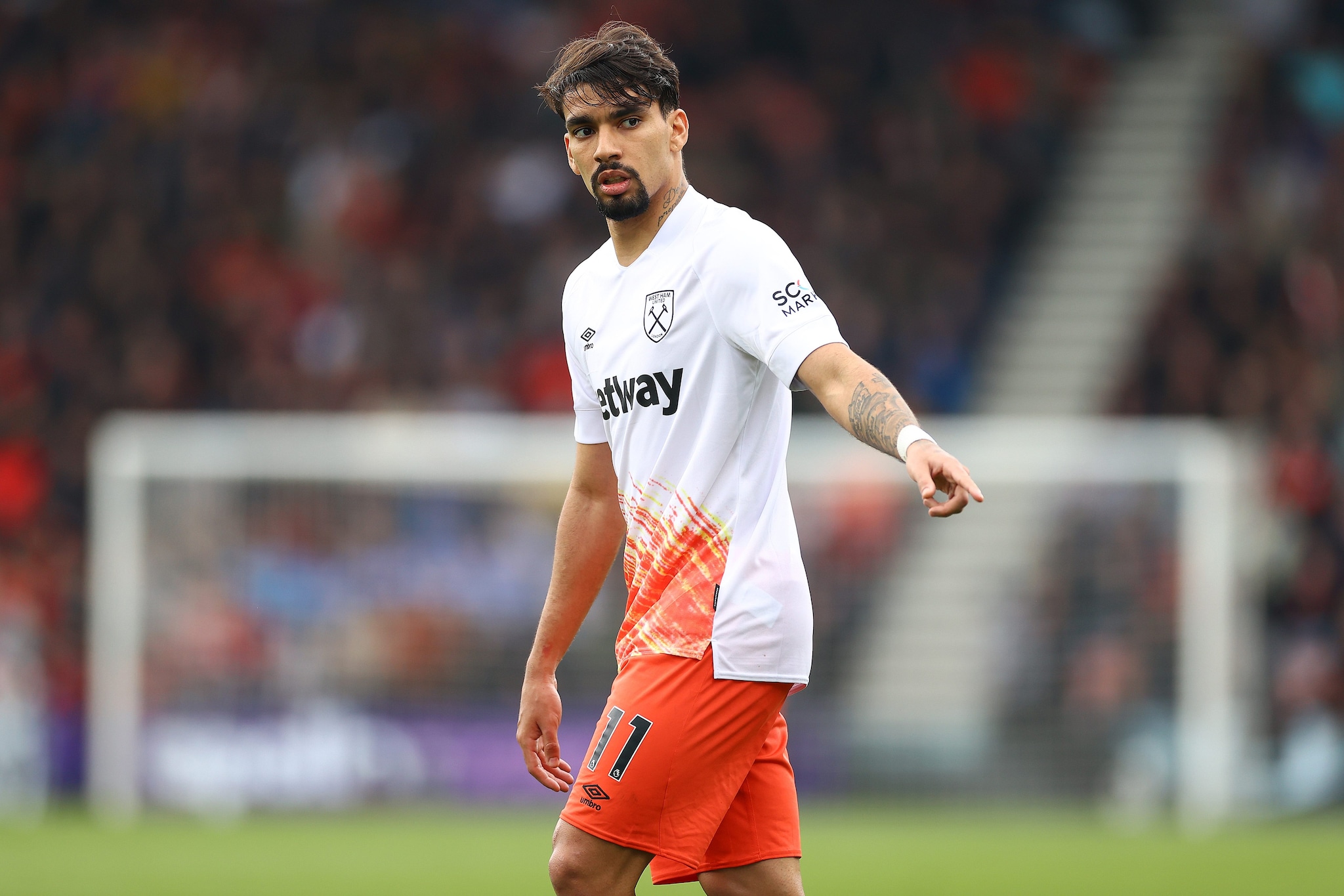 Preview Incerteza para Lucas Paquetá: O Craque do West Ham Avaliado em £150 Mil por Semana Inquieto com Proposta Iminente do Flamengo