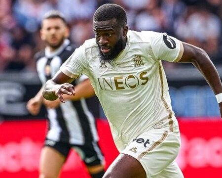 O Inusitado Regresso de Ndombelé ao Nice: Em Campo com os Jovens na Quinta Divisão