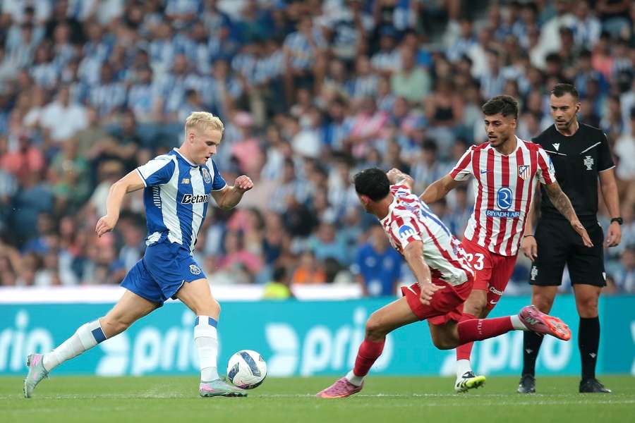 Preview Victor Froholdt: Médio do FC Porto no Radar de Atlético de Madrid e Brighton