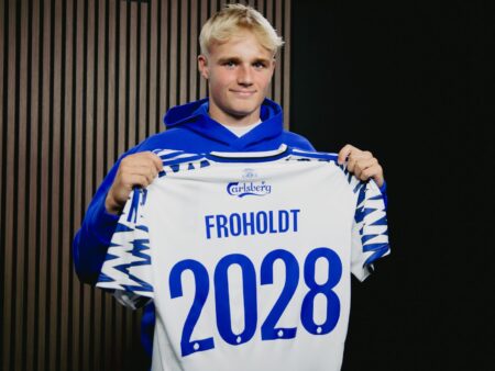 Victor Froholdt do FC Porto: O Domínio de Agosto na Liga Portugal