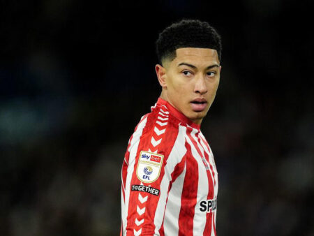 Manchester United Explora Contratação do Médio da Bundesliga Jobe Bellingham