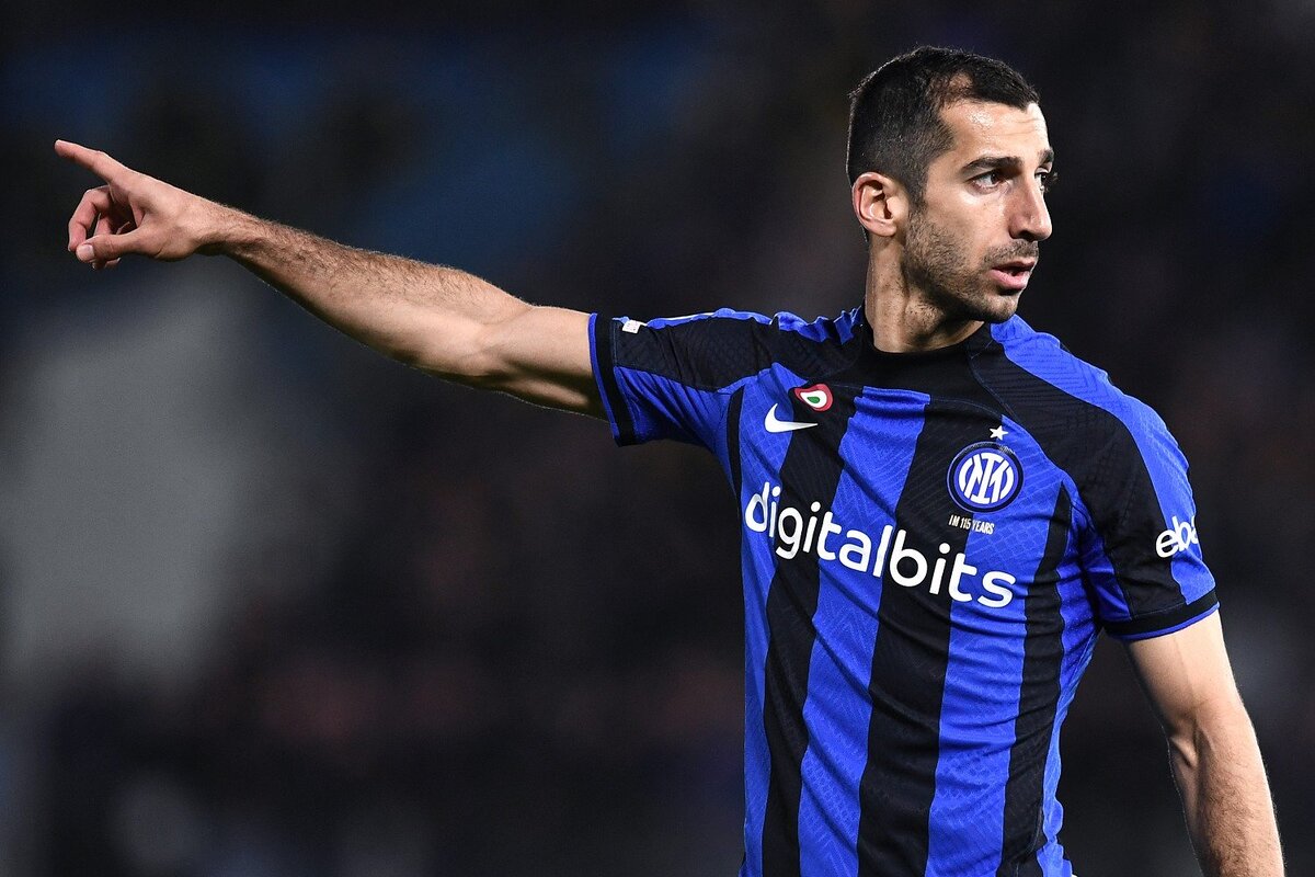 Preview Henrikh Mkhitaryan: A Vida no Centro, do Livro ao Campo do Inter