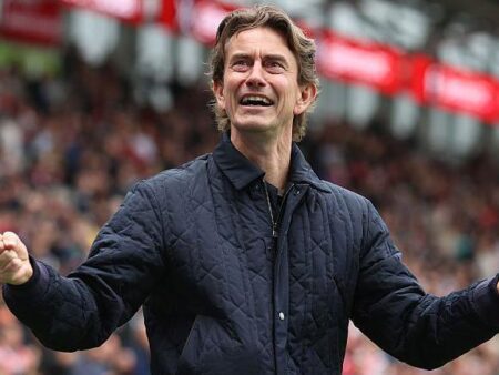 Tottenham Prepara £26 Milhões por Estrela da Premier League Amada por Thomas Frank