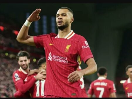 Liverpool tem interesse “vivo” em avançado de 65 milhões de libras, considerado “melhor que Gakpo”