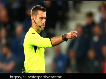 Mondiali 2026: Clement Turpin Arbitrerà la Finale Playoff Italia-Bosnia