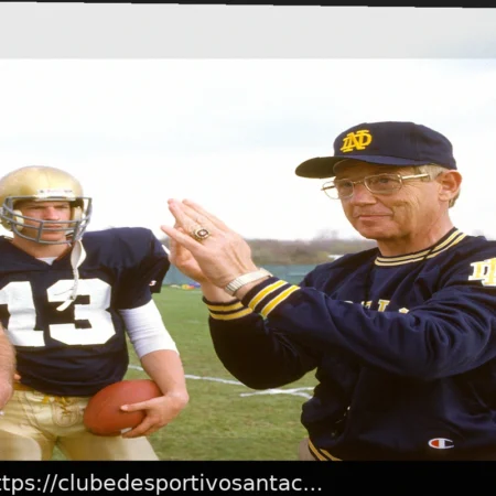 Lou Holtz, Lendário Técnico do Invicta Notre Dame e Campeão, Falece aos 89 Anos
