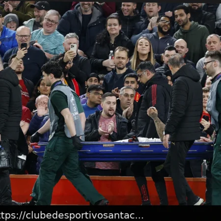 Liga dos Campeões: Noa Lang Fere Gravemente o Dedo Após Colisão com Painel Publicitário Contra o Liverpool