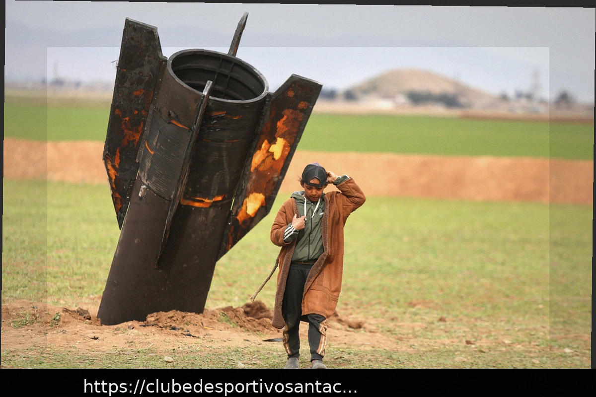Preview Última hora del ataque de EE UU e Israel contra Irán, en directo | El Gobierno español desmiente “tajantemente” que España vaya a “cooperar militarmente” con EE UU, como asegura la Casa Blanca