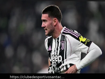 Vlahovic Regressa aos Convocados da Juventus para o Duelo com o Sassuolo: Última Convocação Foi em Novembro