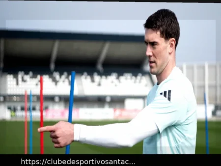 Vlahovic: Juventus Reafirma Interesse e Possível Data de Retorno aos Gramados