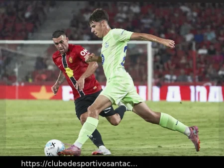 Jovem do Barcelona sofre lesão no LCA