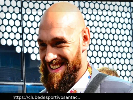 Бой Тайсона Фьюри и Арсланбека Махмудова: время, билеты и как смотреть на Netflix