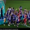 Il Tricolore dell’Appartenenza: La Fiorentina Primavera Riaccende l’Entusiasmo di Firenze