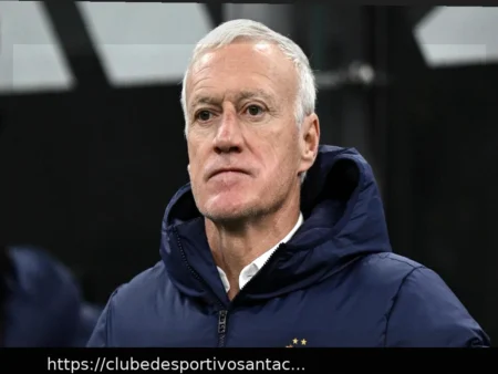Didier Deschamps não descarta comandar a seleção italiana