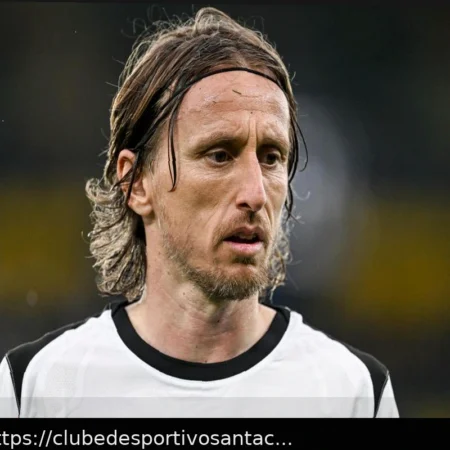 Milan: Allegri conta com Luka Modric após lesão, convocado para Gênova